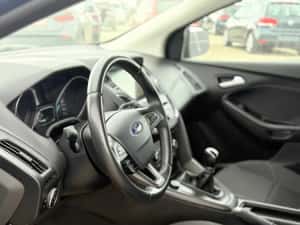 Vand Ford Focus 2018 — miniatura 4