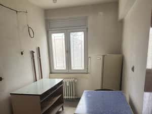 Vând apartament 2 camere B-dul Victoriei