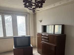 Vând apartament 2 camere B-dul Victoriei — miniatura 3