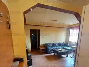 Apartament 3 camere semidecomandat - zona Florilor — miniatura 5