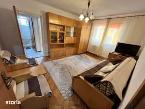 Apartament 2 camere semidecomandat,zona Mihai Viteazul — miniatura 4