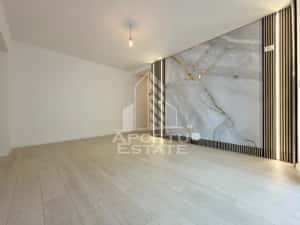 Apartament cu 2 camere, bucatarie separata zona Planetelor Giroc