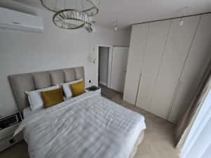 COMISON 0%. Pret promotional. Finisaje peste medie. — miniatura 2