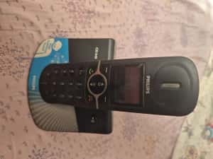 Vand Telefon Philips Fix fara fir La Cel Mai Bun Pret de pe Piata.