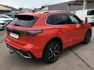 Volkswagen Tiguan SUV 2019, 25000 km, 46325 EUR — miniatura 4