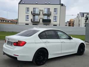 BMW F30 Seria 3 320d M-Sport Automat,Navi,Piele,Bi-xenon întreținut/2 butoane — miniatura 3
