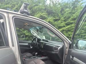 Toyota Hilux 2.4 4x4 — miniatura 4