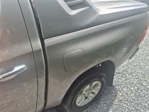 Toyota Hilux 2.4 4x4 — miniatura 7
