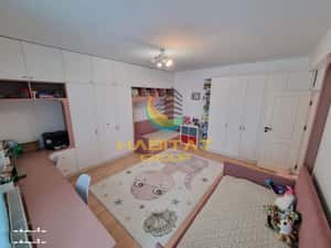 Apartament 3 camere- complet mobilat si utilat+ 2 locuri de parcare — miniatura 1