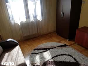 Garsoniera de inchiriat in Tudor, str. Viitorului, et. 2, renovata — miniatura 4