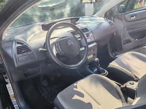 Citroen C4 Coupe 1.6 VTI 120 CP — miniatura 4