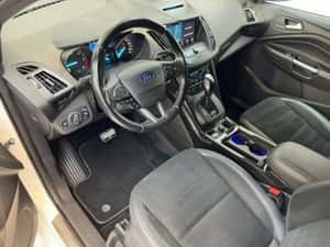 Ford Kuga ST-Line, 2017 — miniatura 6