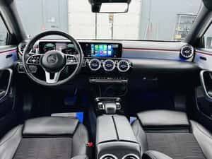 Mercedes-Benz A 180 2019 1.3i Automată 163 HP — miniatura 6