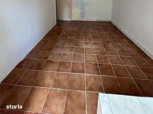 VEZI VIDEO! 2 camere 49 mp,  parter cu balcon 12 m, Viziru 1 — miniatura 4