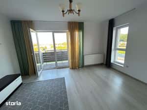 Apartament 2 camere, decomandat, spatios, balcon, boxa, Avantgarden! — miniatura 4