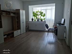 Apartament 2 camere -5 minute de mers pe jos pana la metrou 1 Decembri