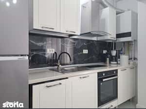 OMV Pipera Închiriez 3 camere , 2 bai cu parcare — miniatura 5