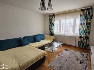 La cinci minute de Centru Civic, zonă de case, apartament pet friendly