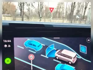 Volkswagen Multivan 2022 69.000km Accept Schimb — miniatura 8