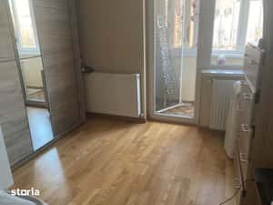 Reducere de pret!! G. Cosbuc - zona Scolii N. Iorga, 2 camere, etaj 2! — miniatura 6