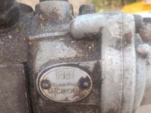 Pompa de injecție si caseta de direcție — miniatura 3