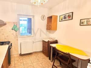 APARTAMENT RENOVAT l MOBILAT l UTILAT BLOC REABILITAT l AVIATIEI l MET — miniatura 5