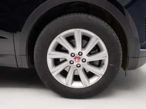 Jaguar E-Pace 2019 - 65.000 km - Diesel — miniatura 4