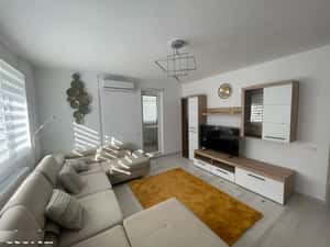 Apartament 2 camere, decomandat, metrou Berceni — miniatura 2
