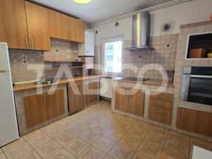 Apartament de vanzare 3 camere 2 bai balcon in bloc cu lift Terezian — miniatura 5
