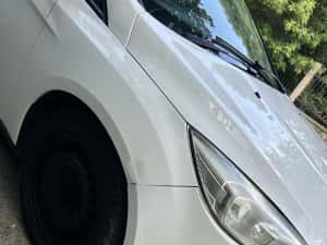 Vand Ford Focus berlină — miniatura 3