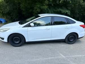Vand Ford Focus berlină — miniatura 4