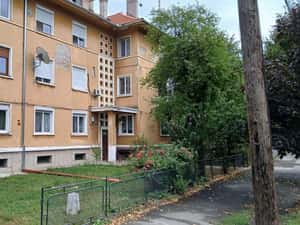 Comision 0 - Apartament cu 2 camere, zona Garii, Caransebes — miniatura 4