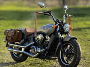 Indian Scout 2017 // 7.000 Km // ABS , Keyless, Evacuare Vance & Hines