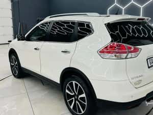 Nissan X-Trail 2015 1.6D E5 Manuală 131 HP Diesel — miniatura 4