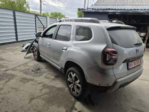 DACIA Duster 2022 1.5 dci 4X4 6 trepte 116 cp AC  cartela avariat — miniatura 3