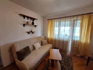 Apartament 2 camere zona Circumvalatiunii — miniatura 1