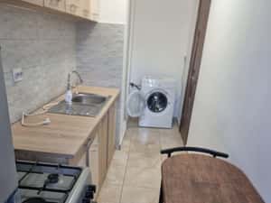 Garsoniera de inchiriat ,zona Doi Voievozi — miniatura 4