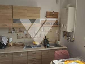 Garsoniera mobilata Cisnadie etaj 1, parcare, vedere munte — miniatura 5