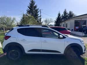 Dacia Sandero Stepway 2022 avariat 1.0 benzina TCE 90 TVA deductibil inclus PRET FiX — miniatura 3