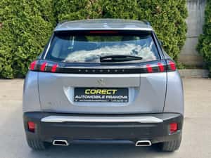 Peugeot 2008 - Second hand, 131.000 km, 2020 — miniatura 5