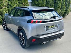 Peugeot 2008 - Second hand, 131.000 km, 2020 — miniatura 6