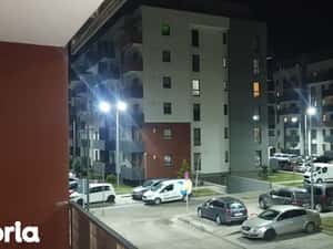 Apartament cu 2 camere decomandat de inchiriat — miniatura 5