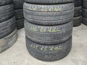 4 sau (5) Anvelope Vară Kumho 235/65 R16C  Impecabile DOT 5124. — miniatura 9