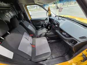 Vând fiat doblo motor 1.3 2018 — miniatura 6