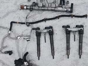 Injector Injectoare Rampa Pompa 2.0 TDI CFF CJC CGL CFG CFH CGL CGLC — miniatura 2
