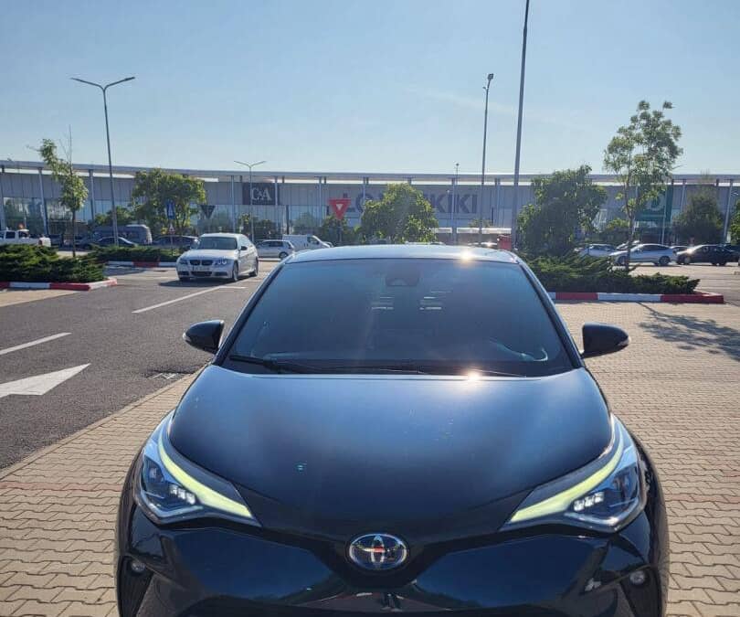 De vanzare TOYOTA C-HR varianta de echipare full — fotografie 1 din 7