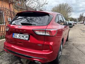 Ford Kuga 2023, Plug-in Hybrid, 37.000 km, ST-Line — miniatura 3