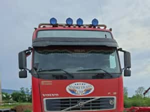 Cap tractor volvo — miniatura 4