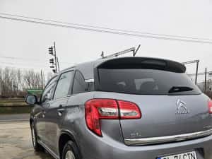 Citroen C4 Aircross vând/schimb cu ceva mai mic — miniatura 4