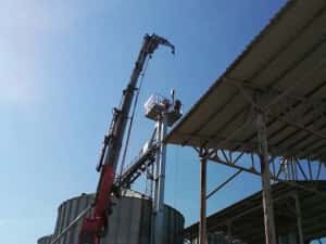 Inchiriere macara automacara 40 / 35 / 30 / 20 tone — miniatura 2